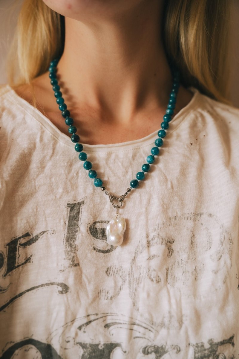 Apatite Round Gemstones Short NecklaceBeth ZinkNECKLACES