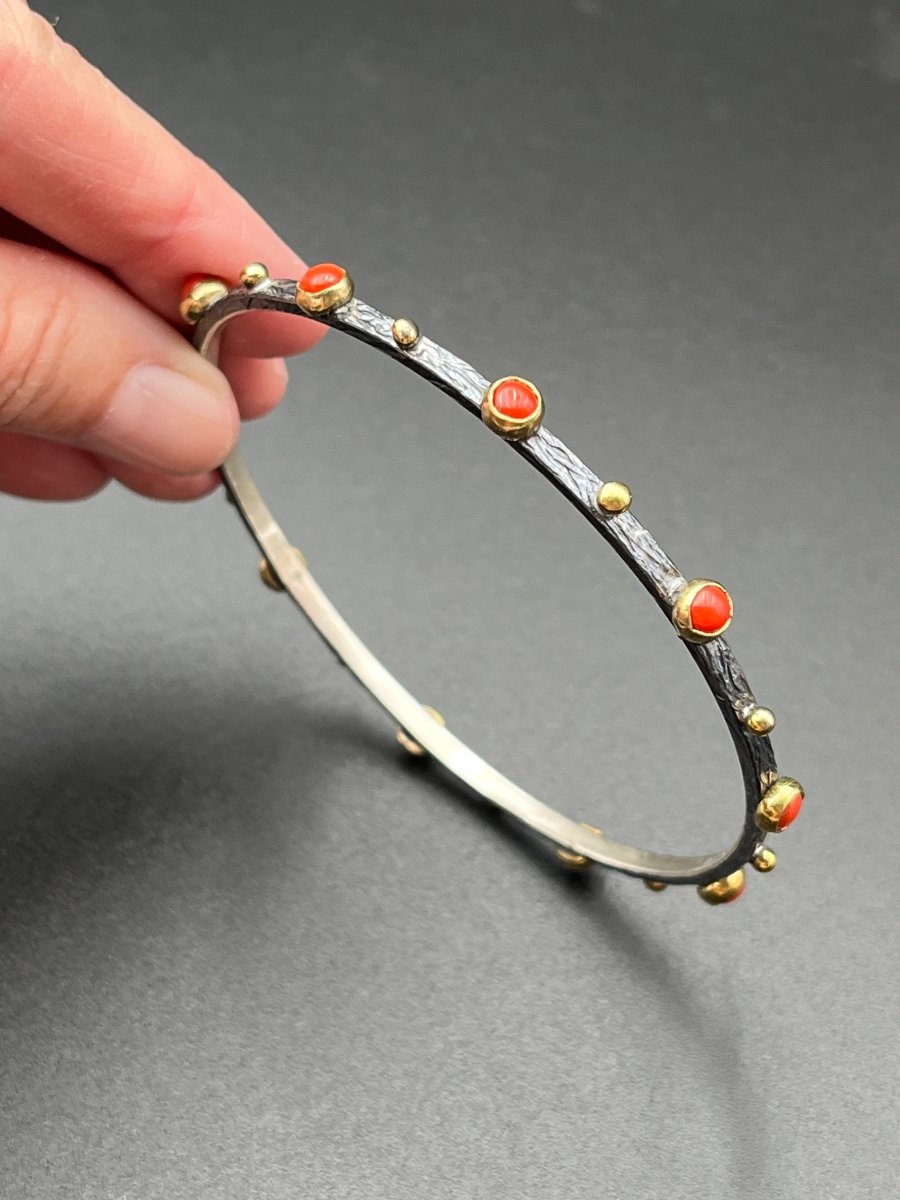 Bangle with Coral - 3” diameterBORABRACELET