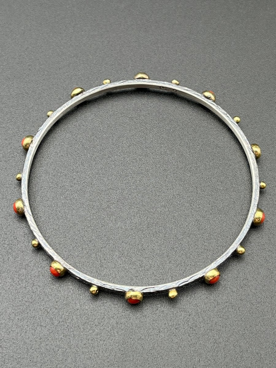 Bangle with Coral - 3” diameterBORABRACELET