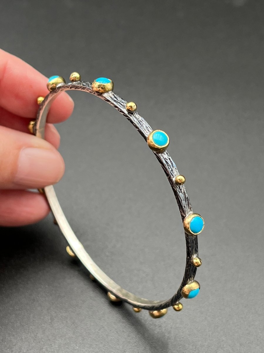 Bangle with Kingman Turquoise - 2.75” diameterBORABRACELET