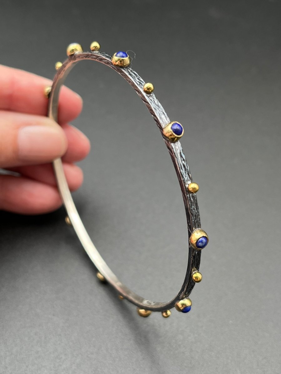 Bangle with Lapis - 3” diameterBORABRACELET