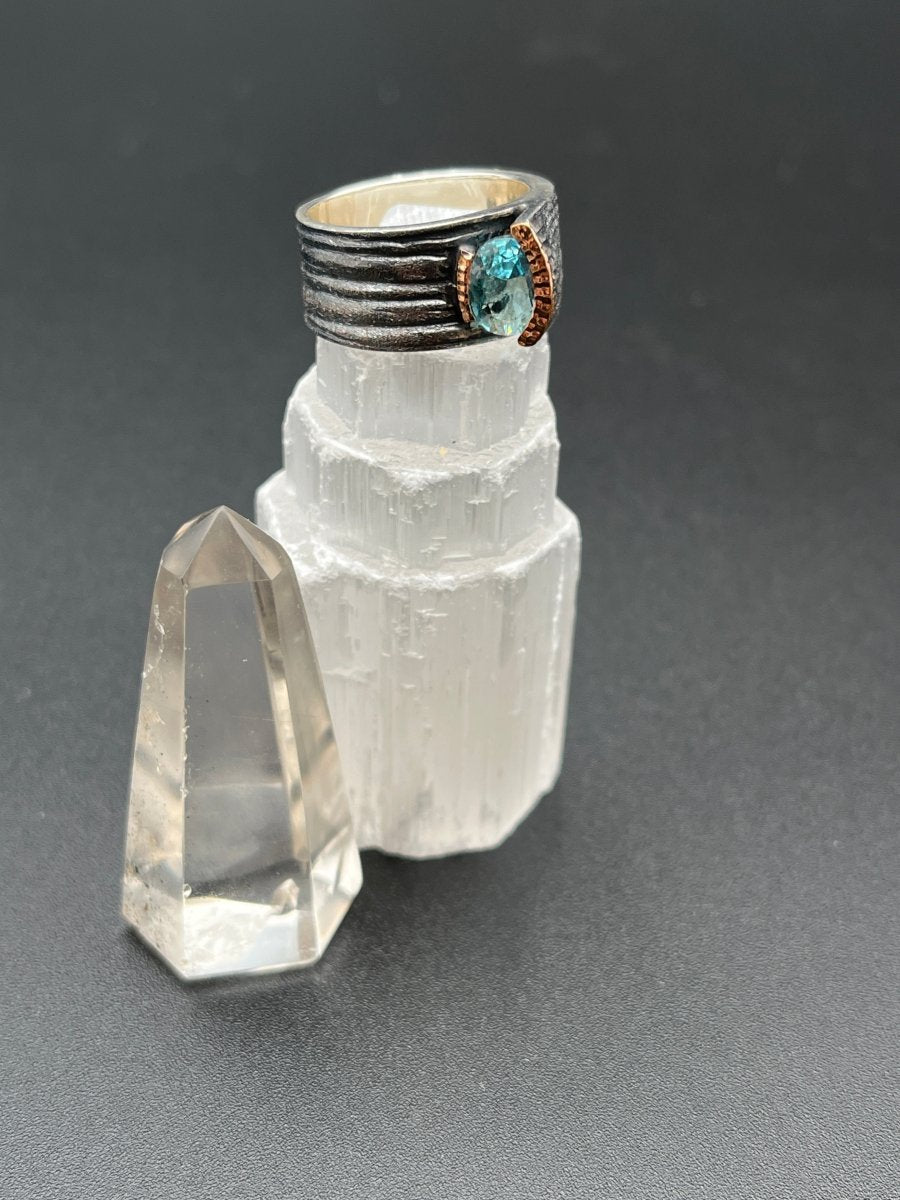 Blue Topaz on Oxidized SilverBORARINGS