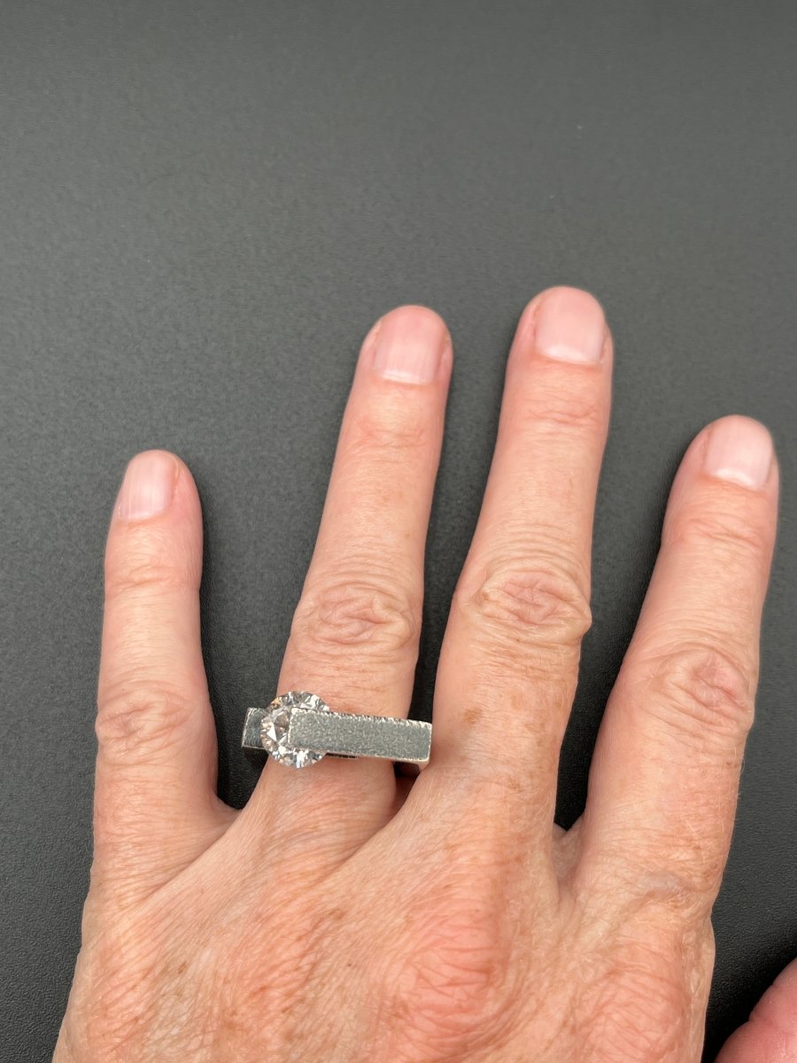 Cubic Zirconia in SilverBORARINGS