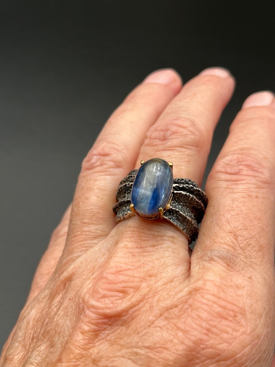 Kyanite in Oxidized Silver RingBORARINGS