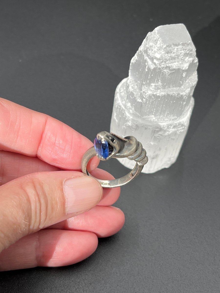 Kyanite Snake RingBORARINGS