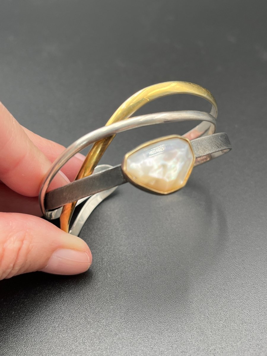 Mother of Pearl Cuff BraceletBORABRACELET
