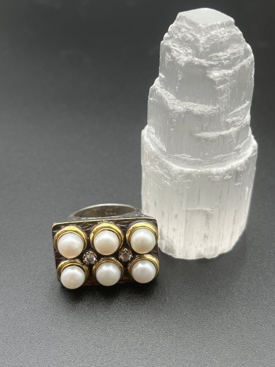 Queen’s Ring in Pearl and CZBORARINGS