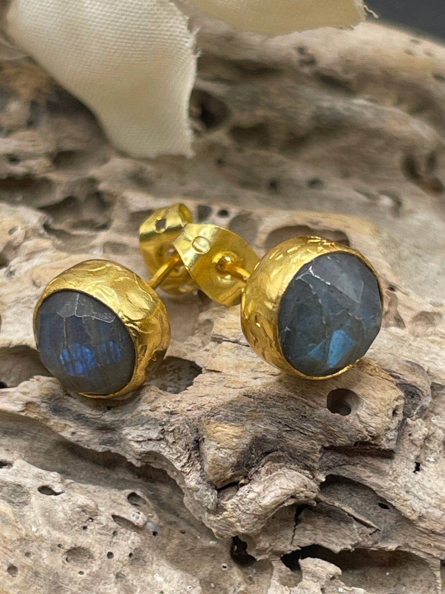 Round Stone Stud Earrings: Four Stone OptionsKipepeoEARRINGS