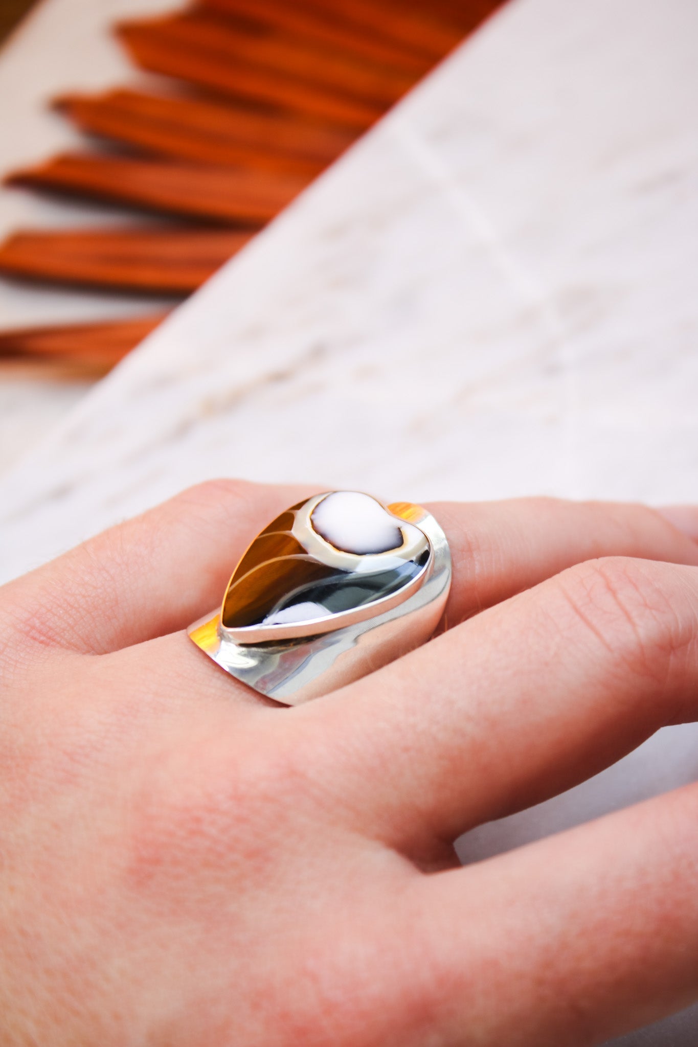 Black Shell RingJinjaRing