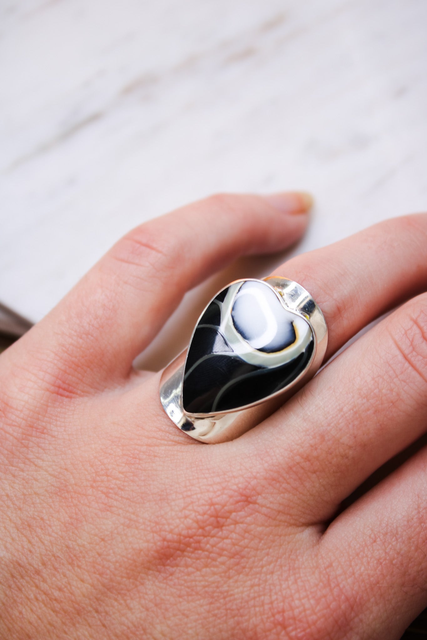 Black Shell RingJinjaRing