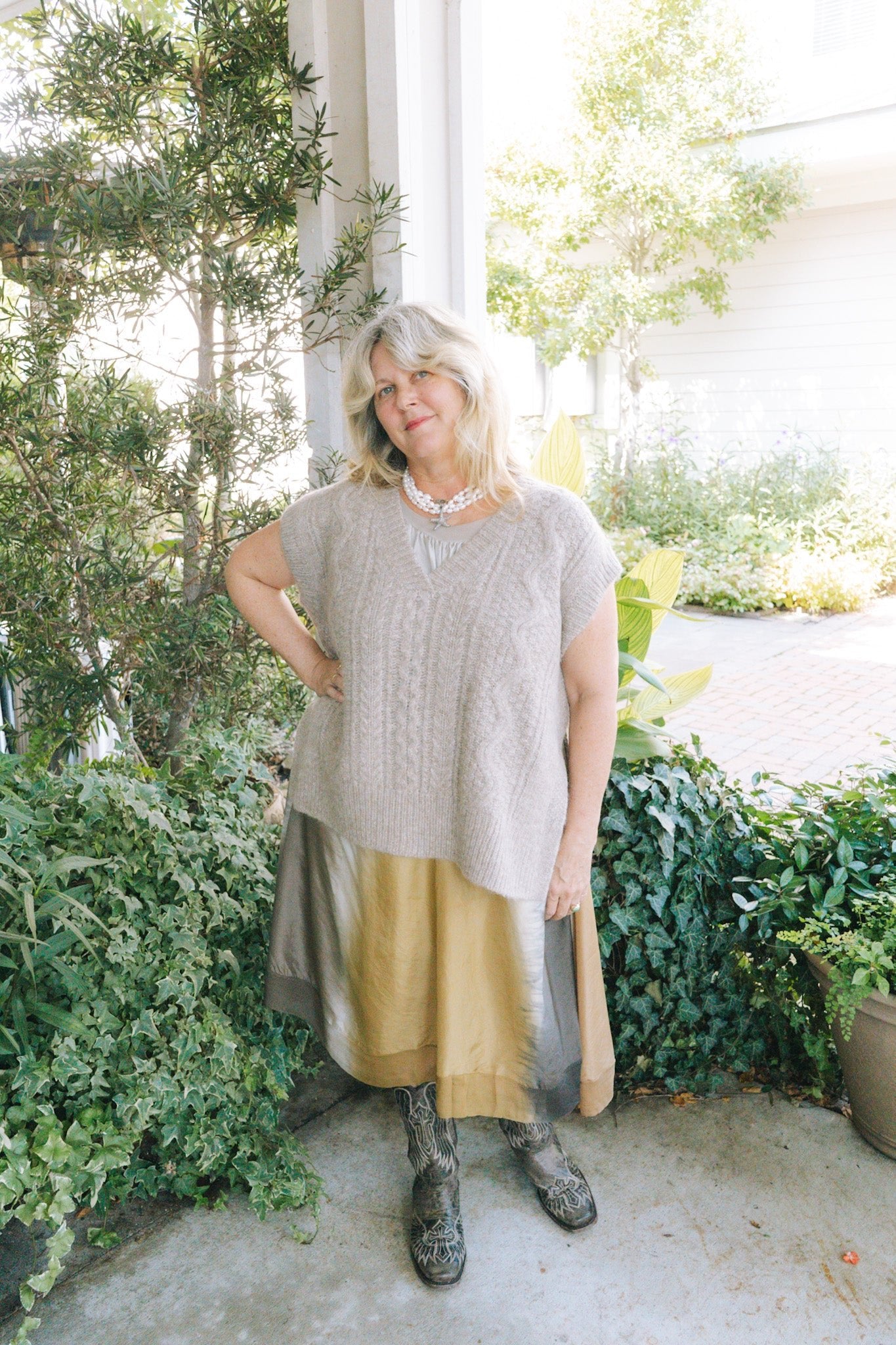 Cabled Vneck Poncho- BeigeCT PlageOuterwear