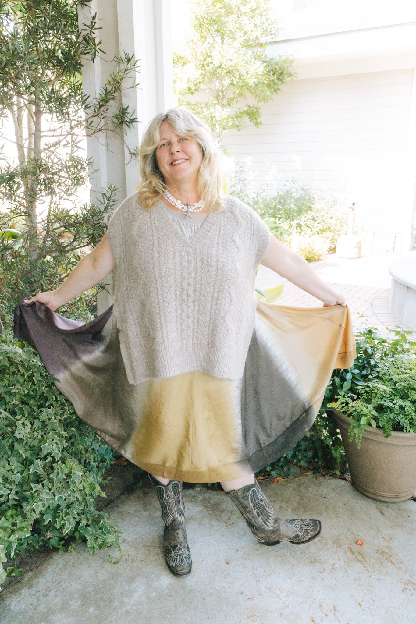 Cabled Vneck Poncho- BeigeCT PlageOuterwear