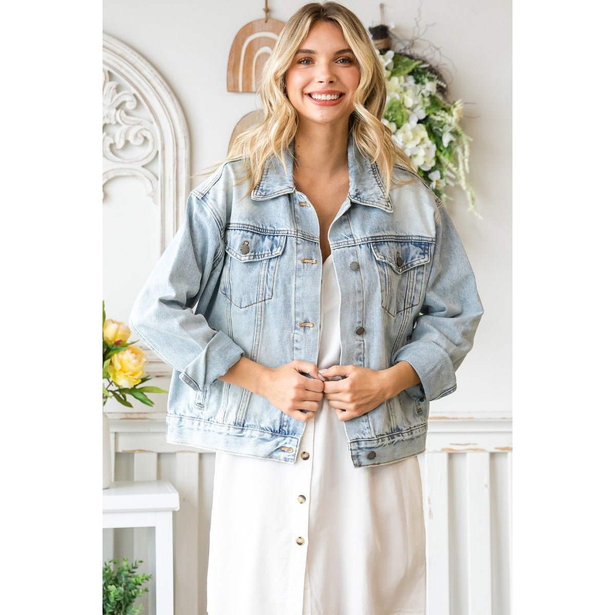 Classic Trucker Denim JacketVeveretJean Jacket