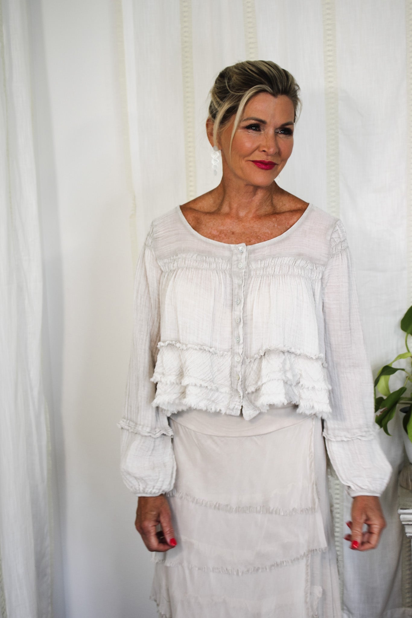 Dakota Top- TaupeScandal ItalyShirts & Tops