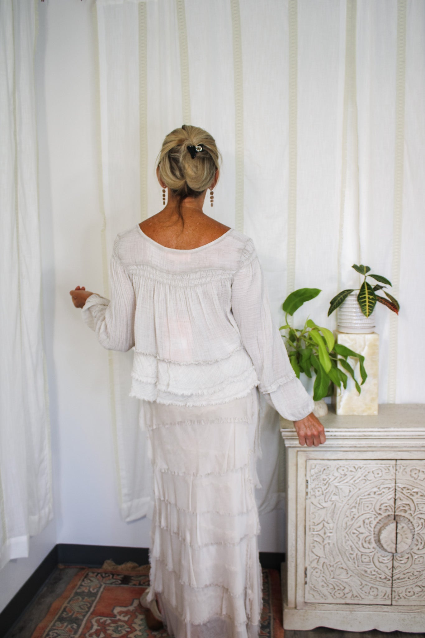 Dakota Top- TaupeScandal ItalyShirts & Tops