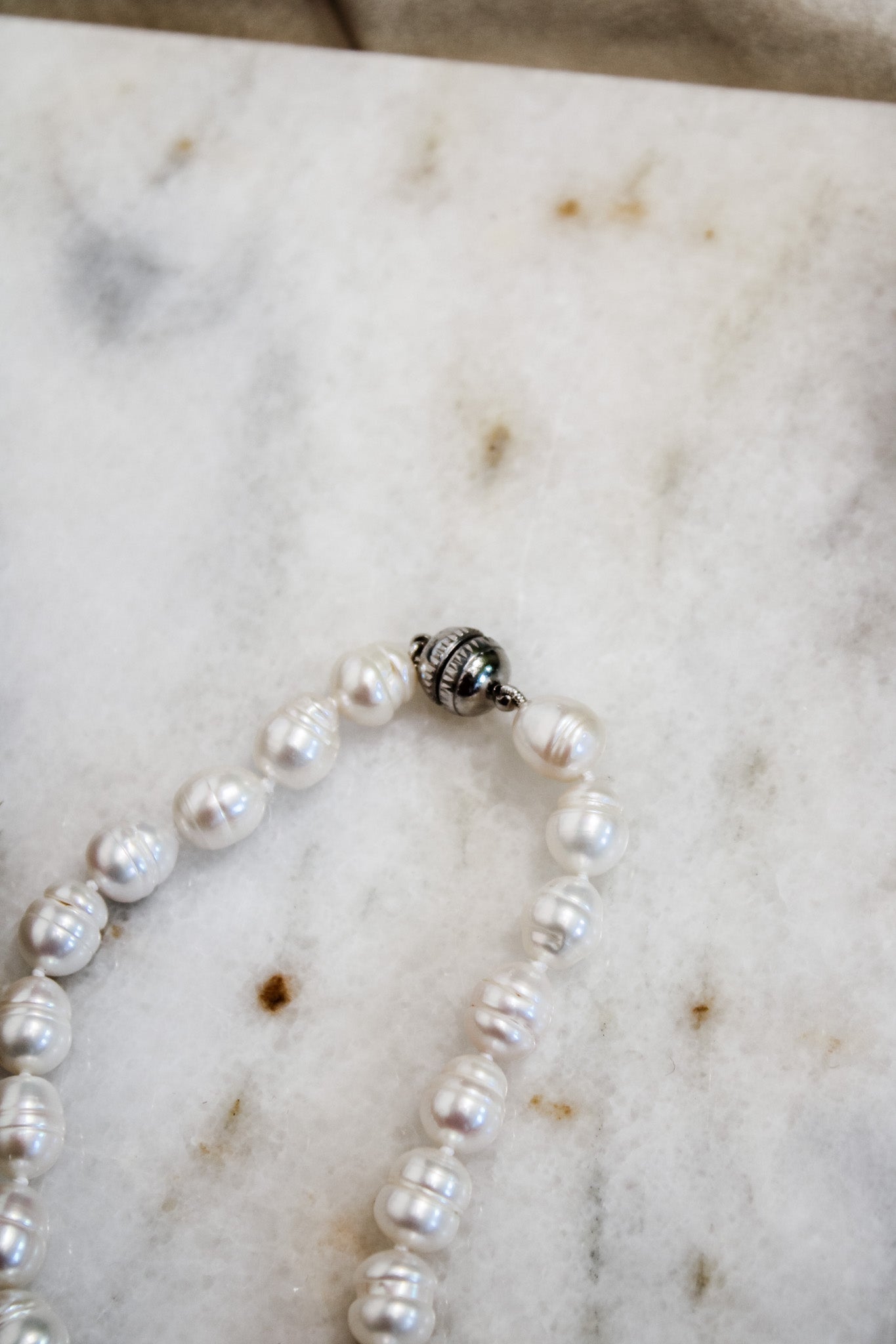 Freshwater Pearls Magnet Necklace- (2 styles)JinjaNecklaces