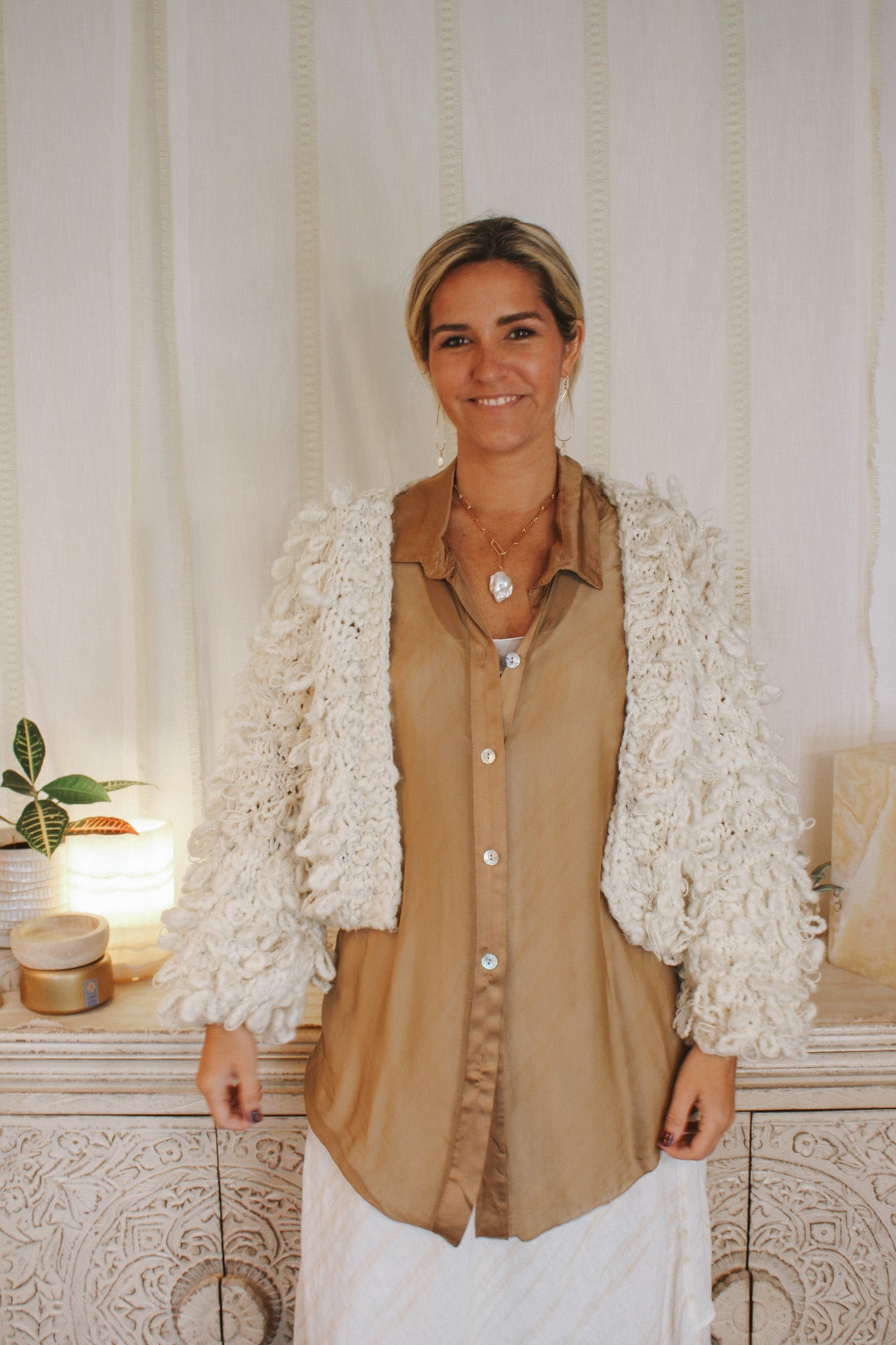 Furry Jacket- MilkKINUACoats & Jackets
