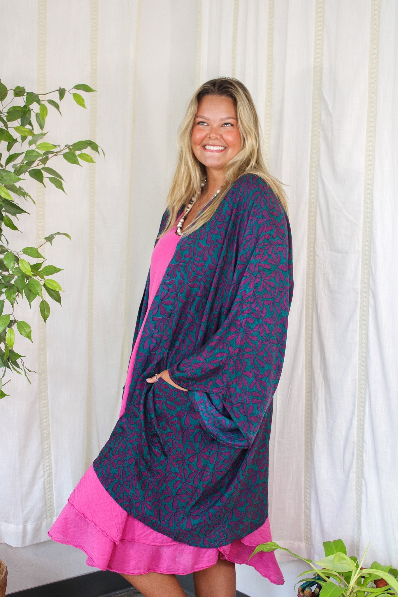 Gaia Kimono 04 238Kantha BaeKimono