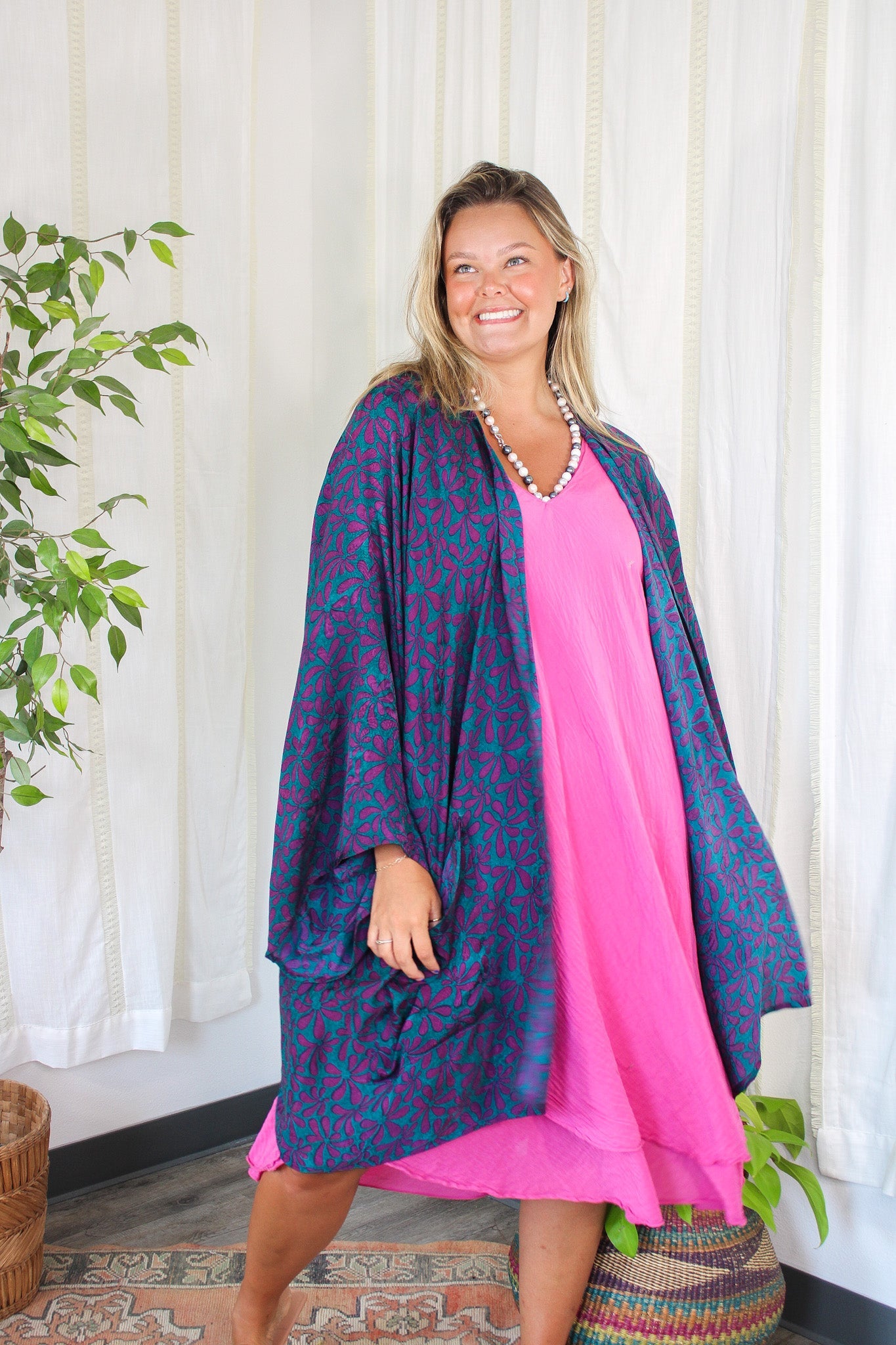 Gaia Kimono 04 238Kantha BaeKimono