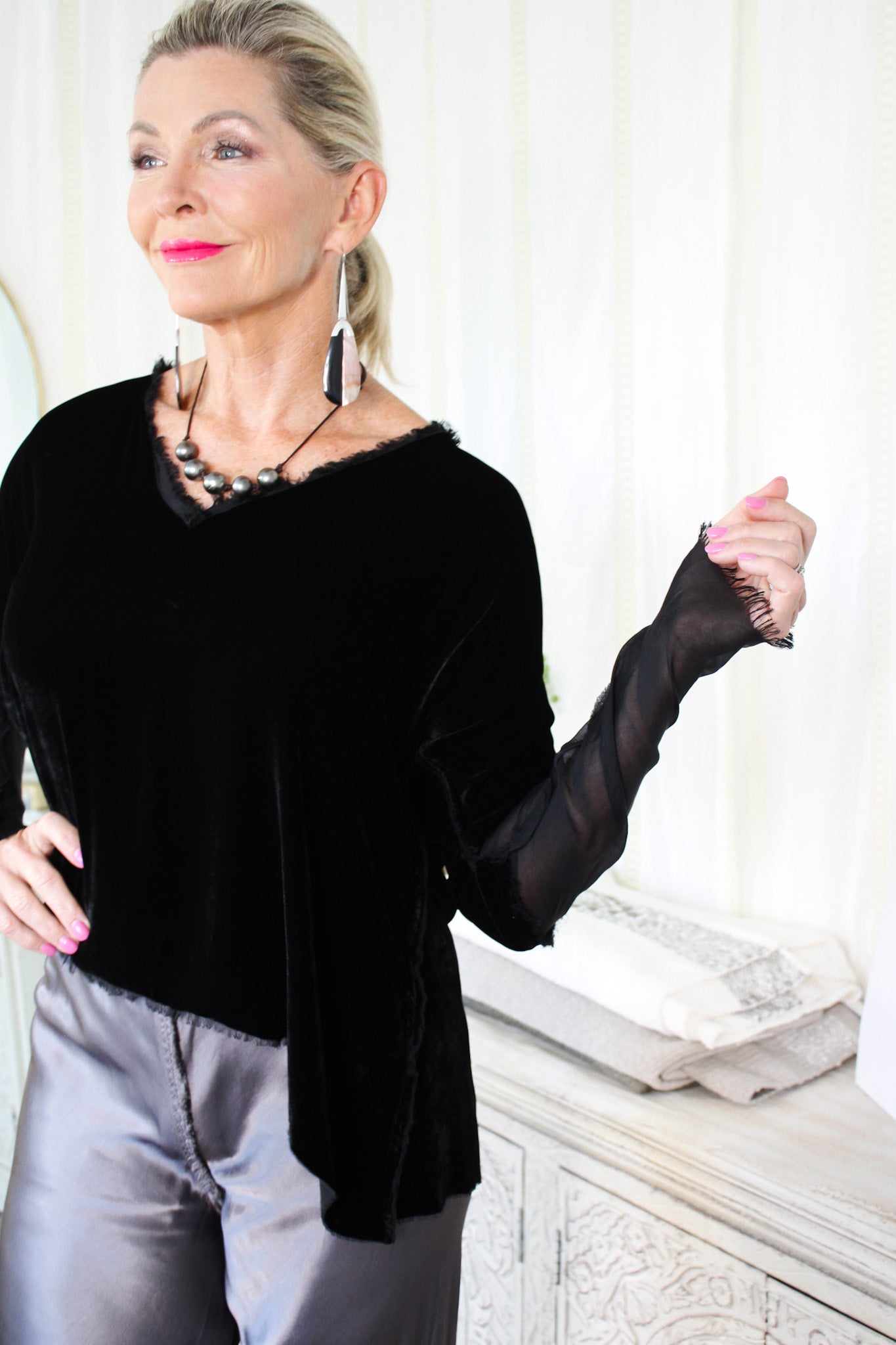 Glen Blouse - BlackJagaShirt
