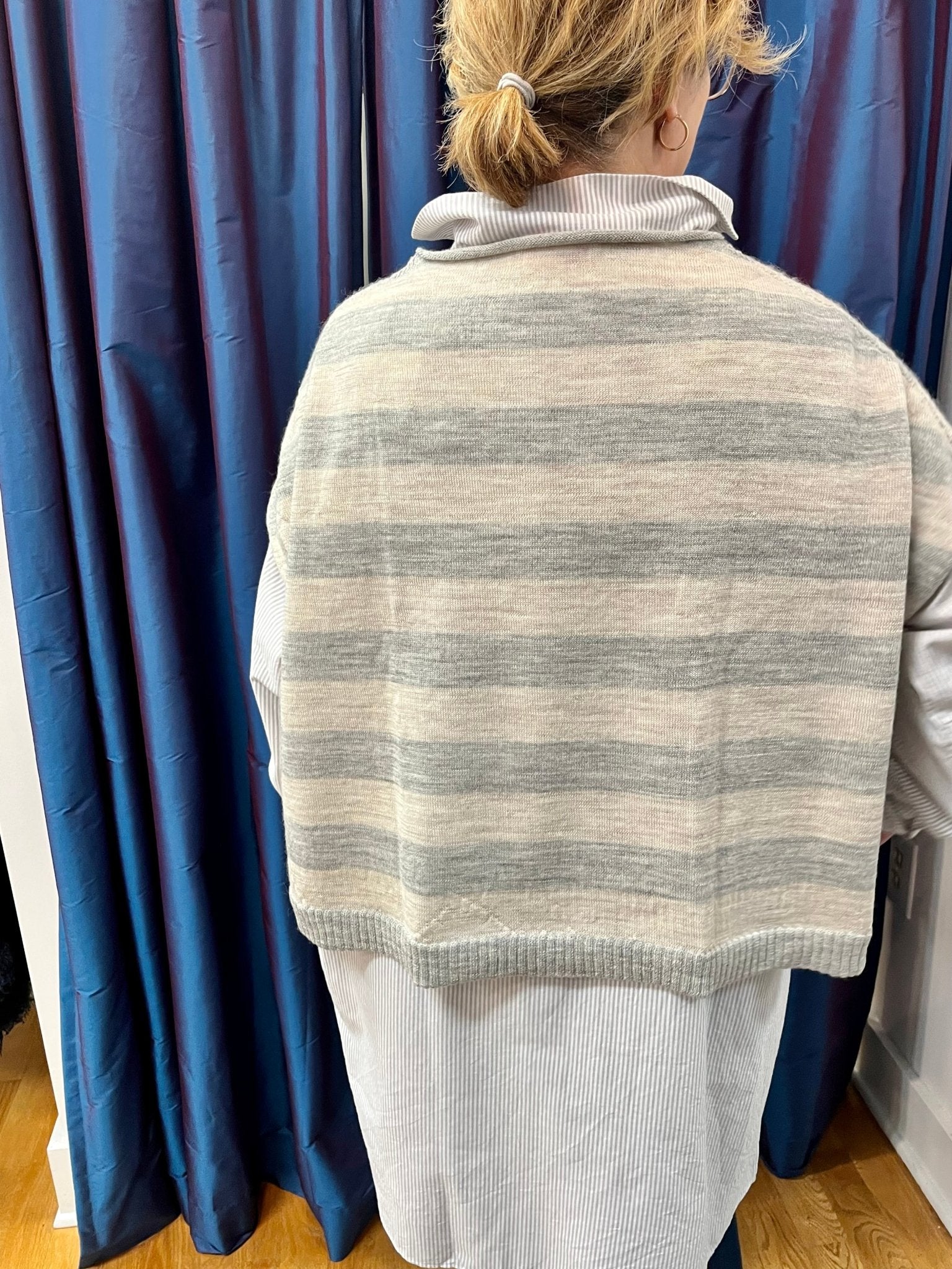 Large Sleeveless Sweater- Natural Grey StripesGallego Desportessweater