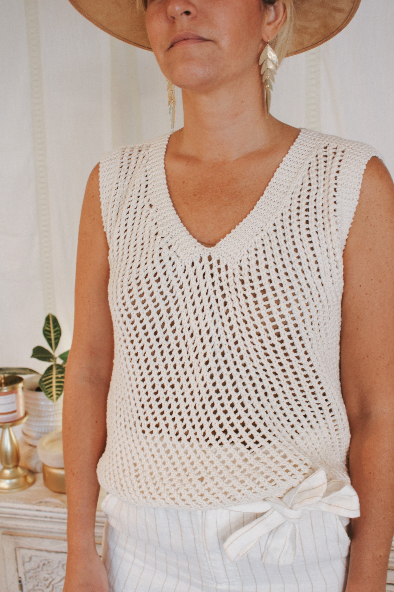 Lattice Top- MilkKINUAShirts & Tops
