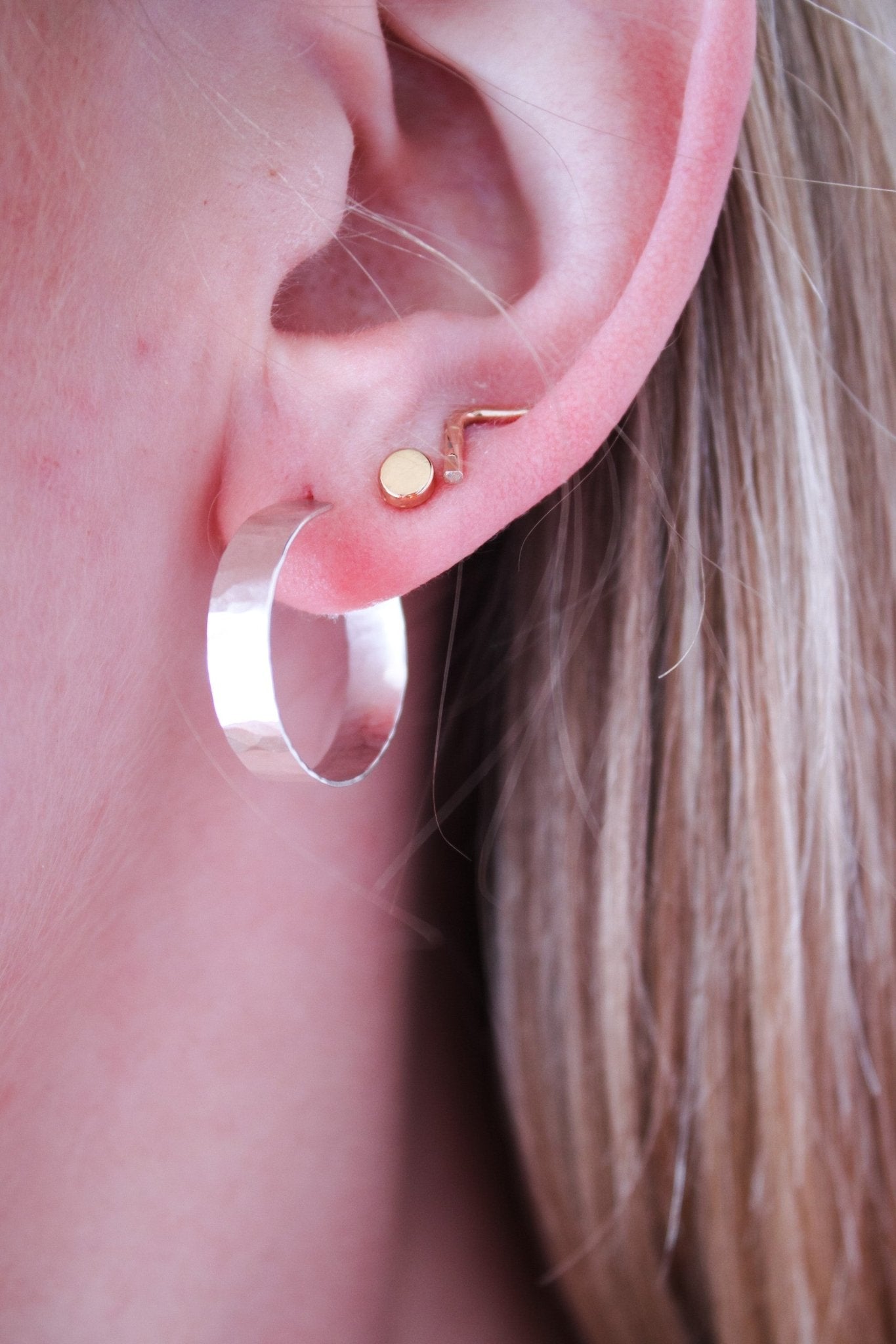 Misha Small Hoops - silverCarolyn KeysEarrings