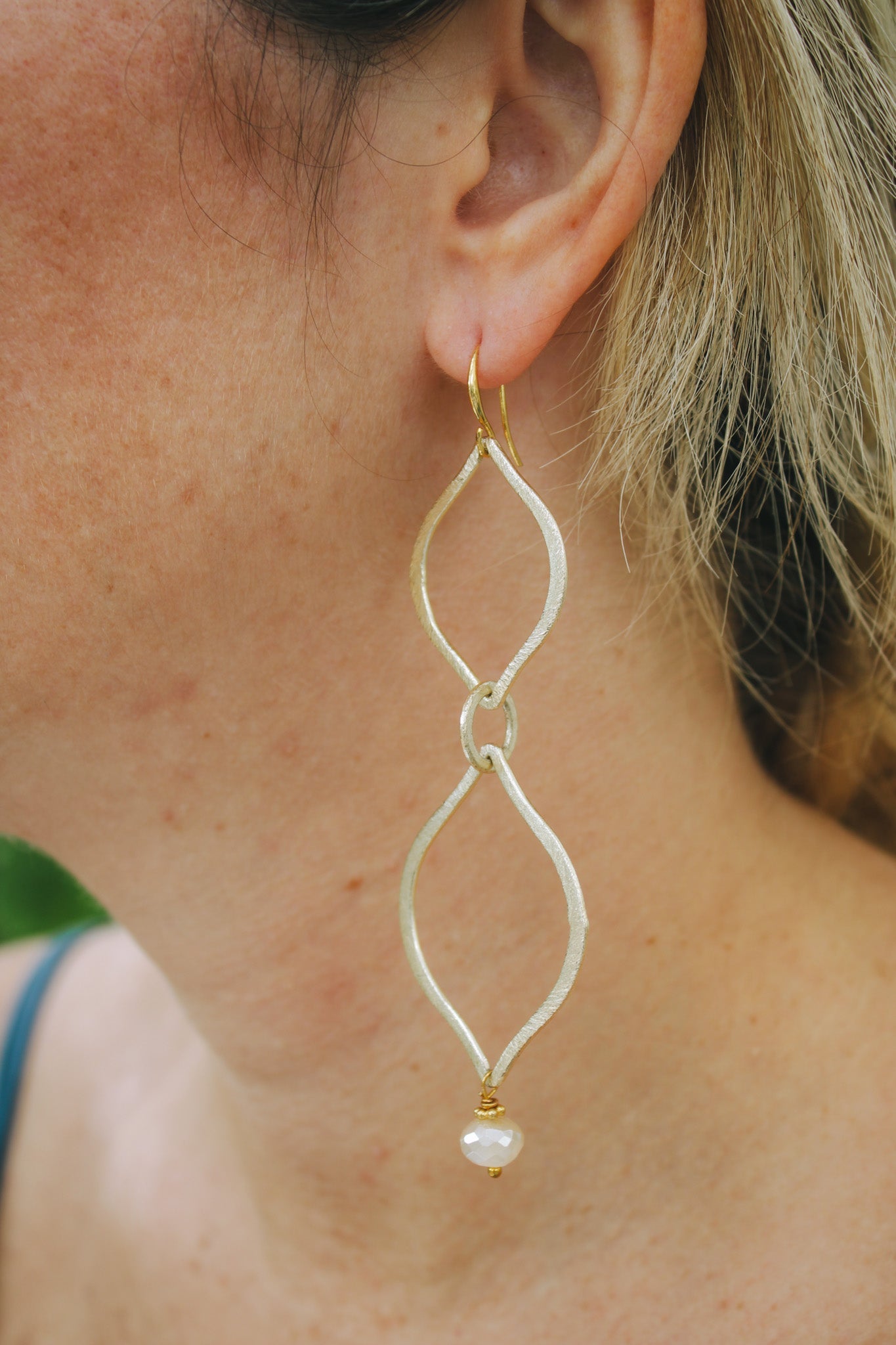 Moonstone & Gold Earrings #241Elizabeth WEarrings