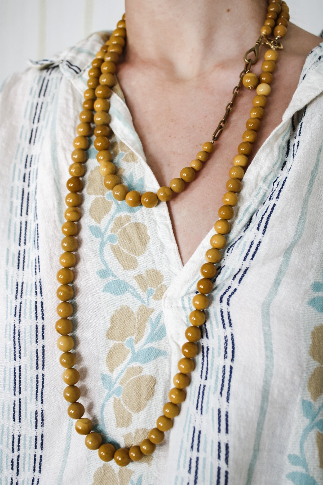 Natural Mookaite Long NecklacePerle du BoisNecklaces