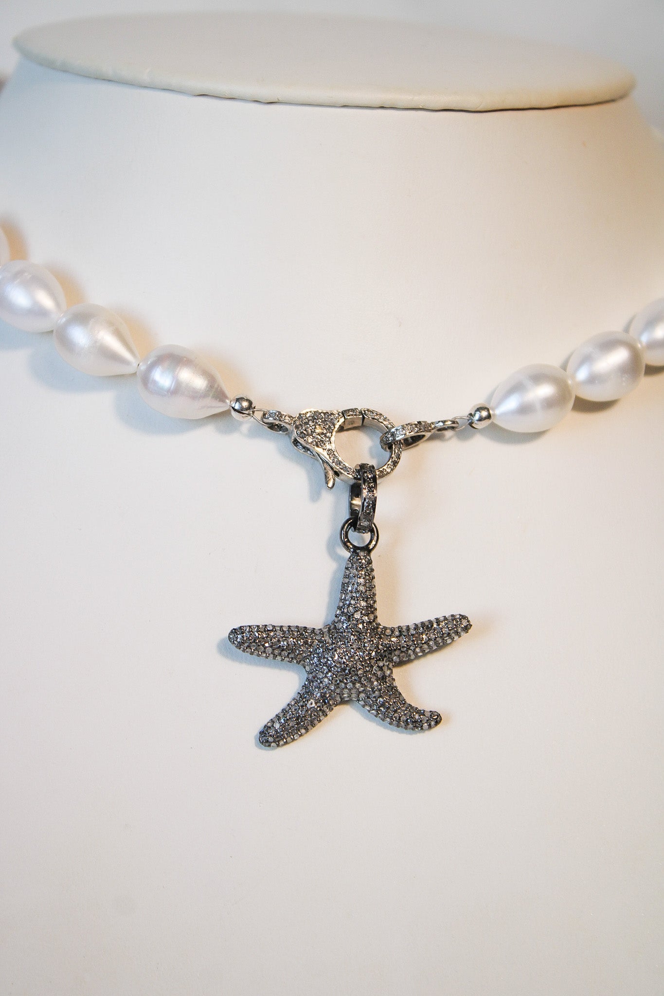 Pavé Diamond Starfish NecklaceBeth ZinkNecklace