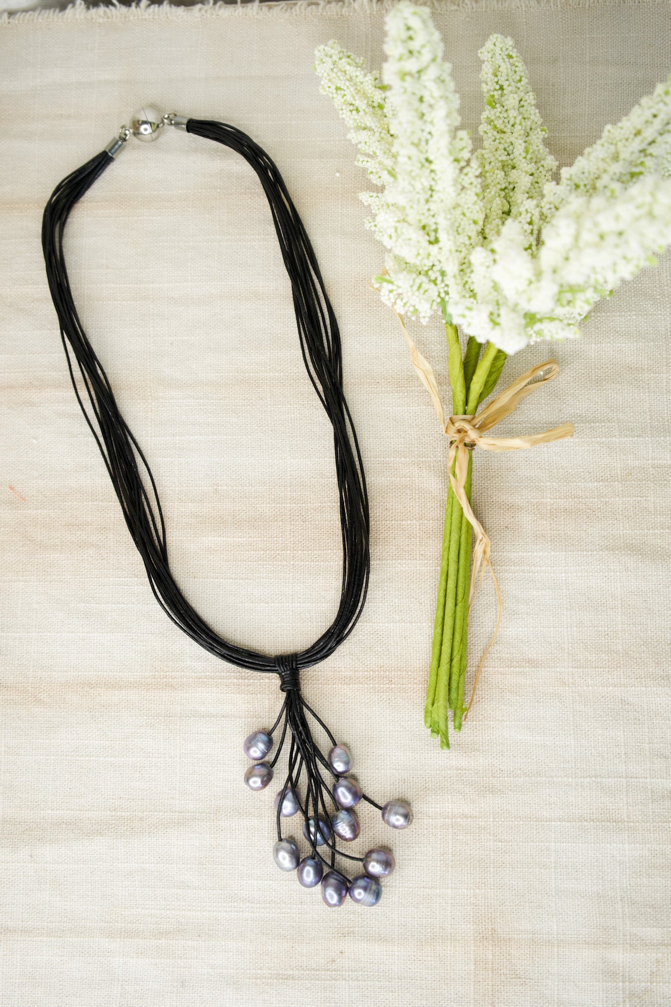 Pearl Leather Necklace - Black/PeacockJinjaNecklace