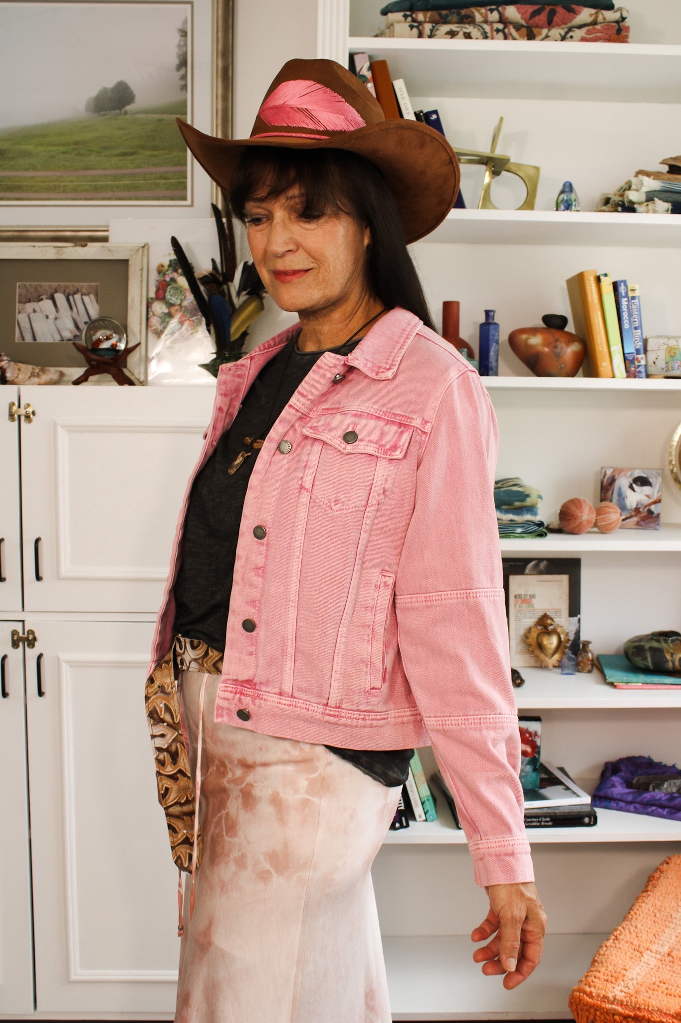 Pink Cropped Denim JacketVeveretJean Jacket