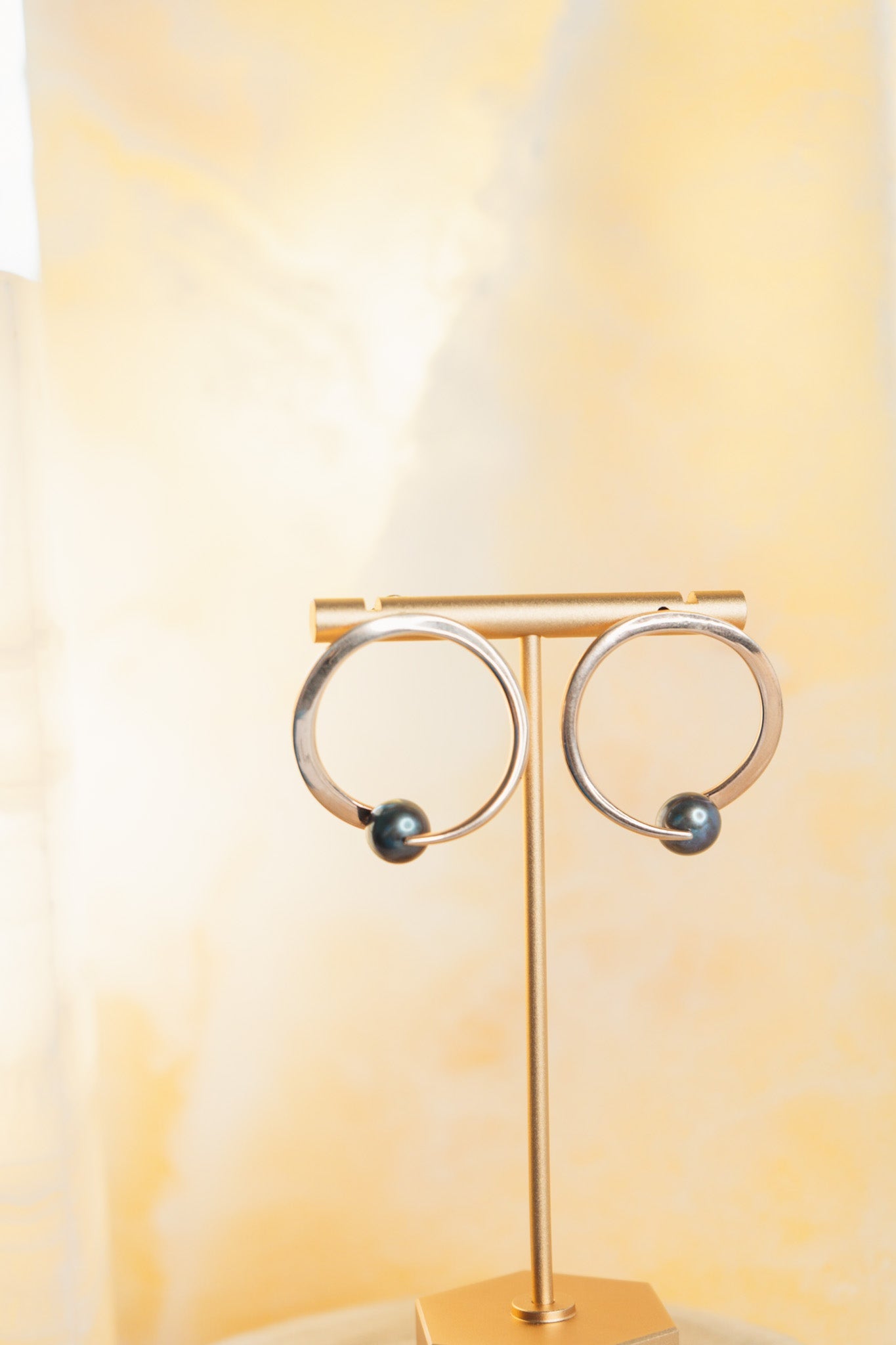 Rose Gold & Peacock Pearl Round PostsBORAEarrings