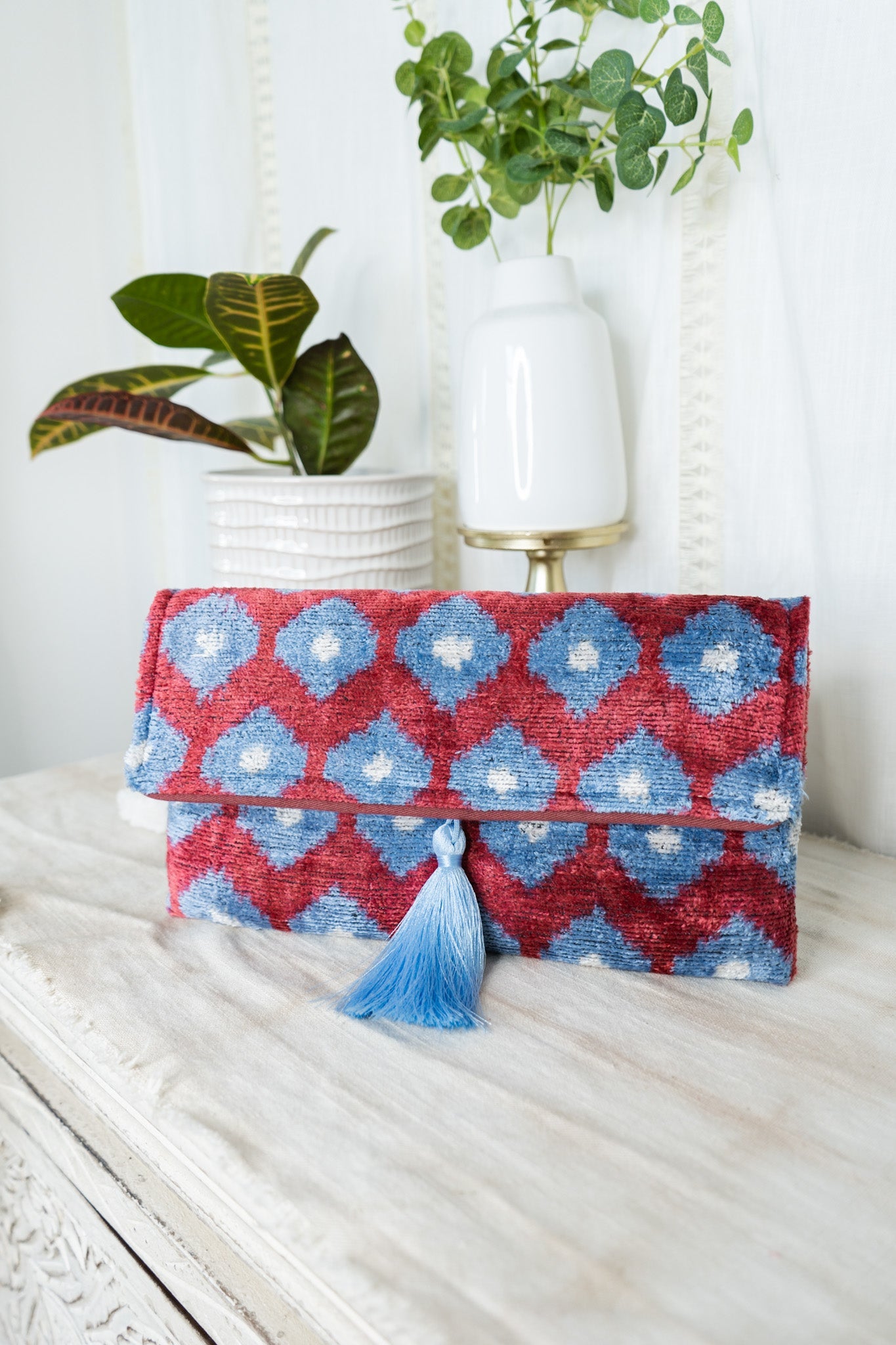 Velvet Clutch - Blue EyesJayshree DalalPurse