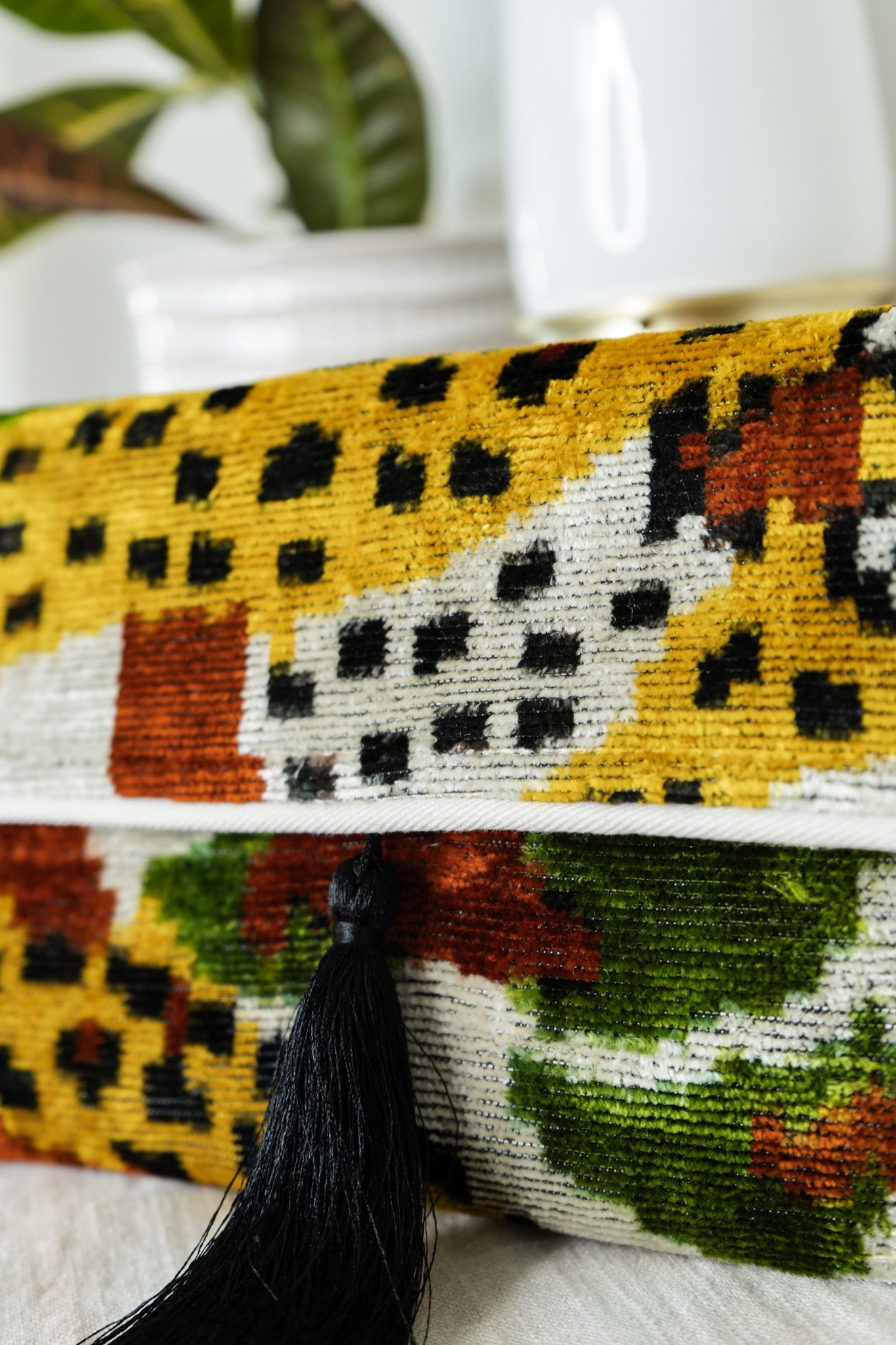 Velvet Clutch - CheetahJayshree DalalPurse