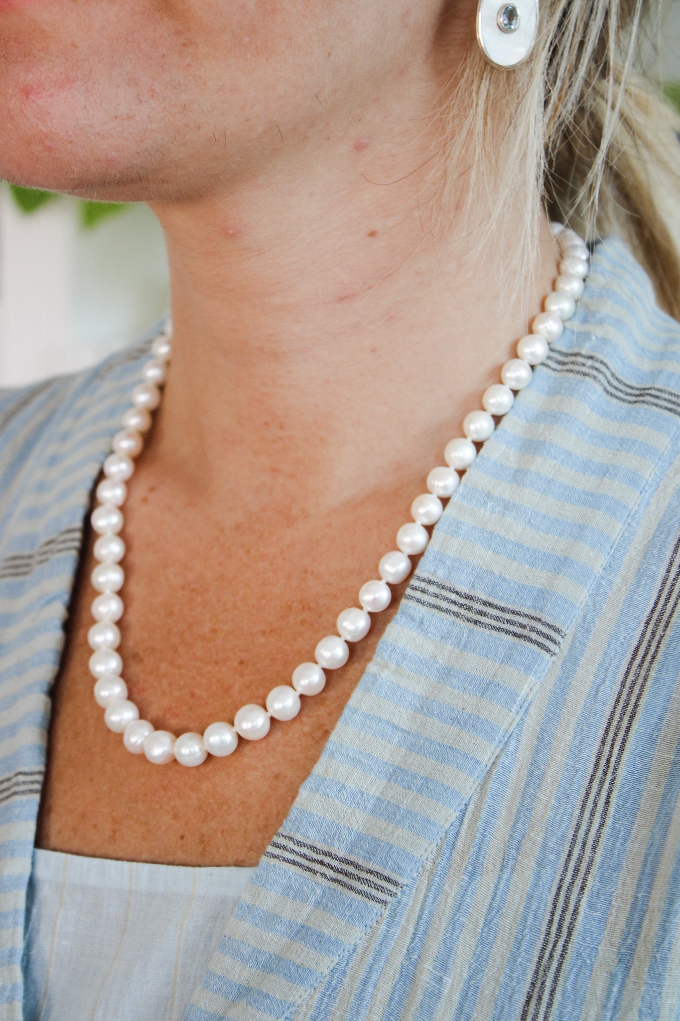 White Pearl Toggle NecklaceJinjaNecklaces
