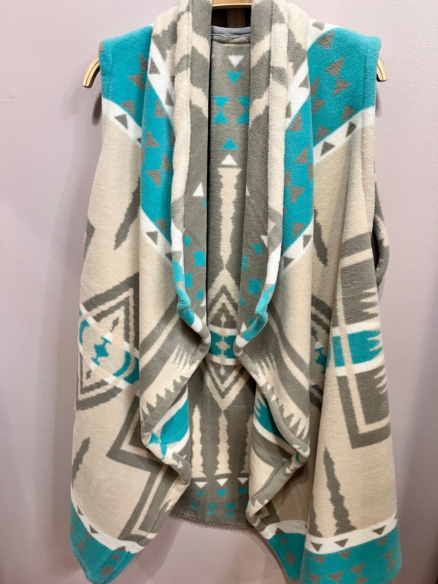 Awendea Wrap - Woven Fleece: Gray TurquoiseAdoreOUTERWEAR