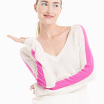 Cashmere V - Neck Sweater – Off - White with Barbie Pink StripeSTUDIO CASHMERE8SWEATER