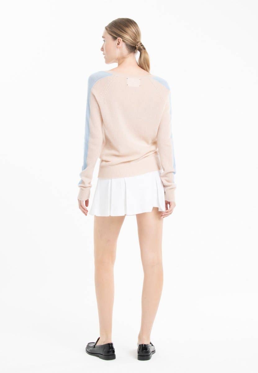 Cashmere V - Neck Sweater – Peau/BleuSTUDIO CASHMERE8SWEATER