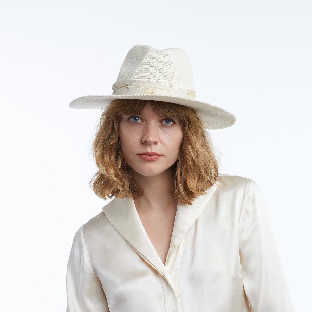 Corsica Mesh Panama in IvoryW Y E T HPanama Hat