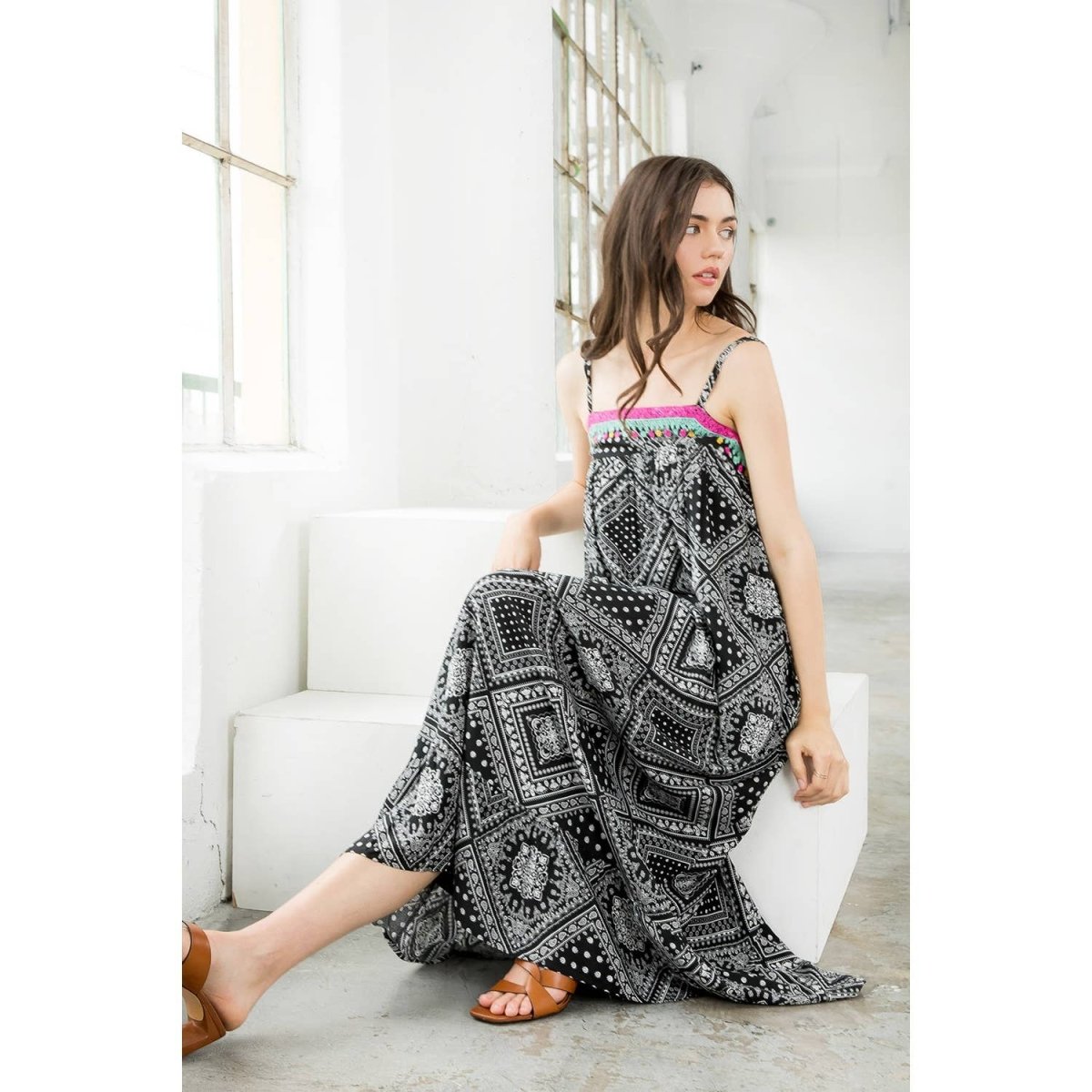 Embroidered Bandana Print Maxi DressTHMLDRESS