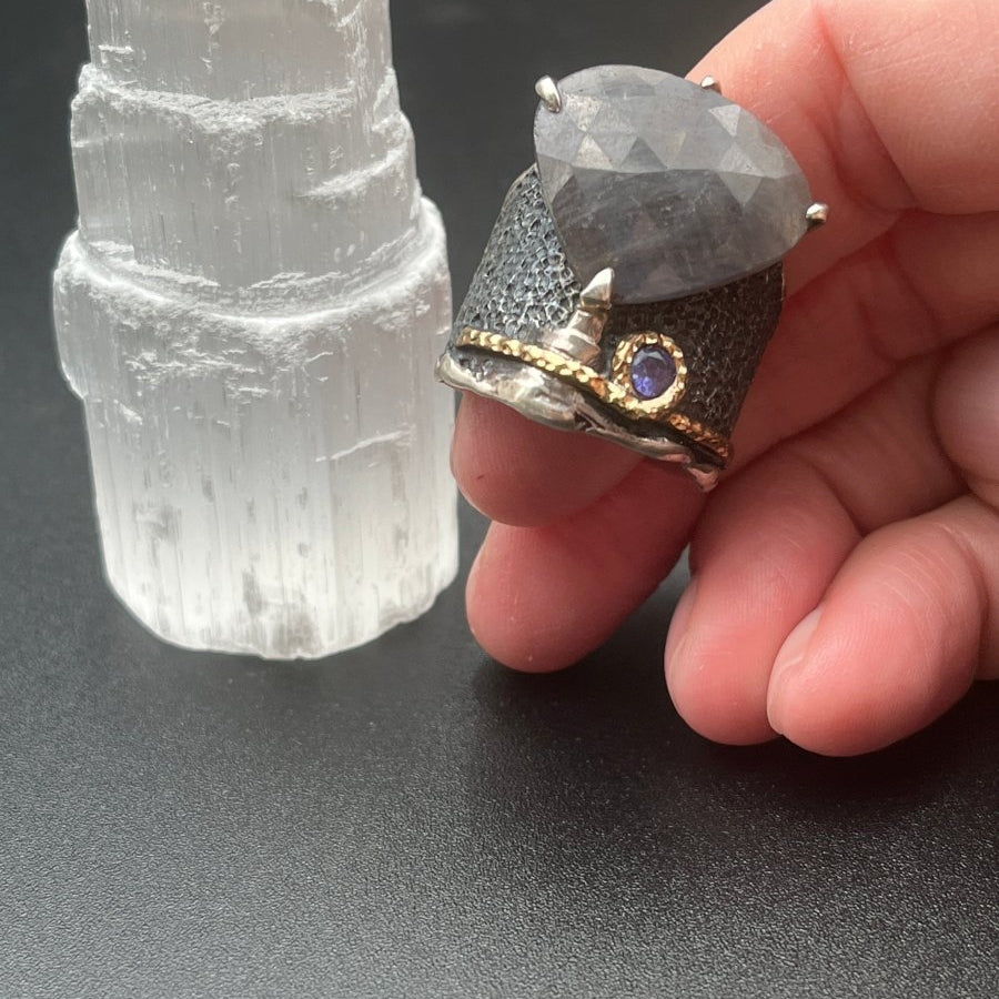 Faceted Sapphire and Tanzanite RingBORARINGS