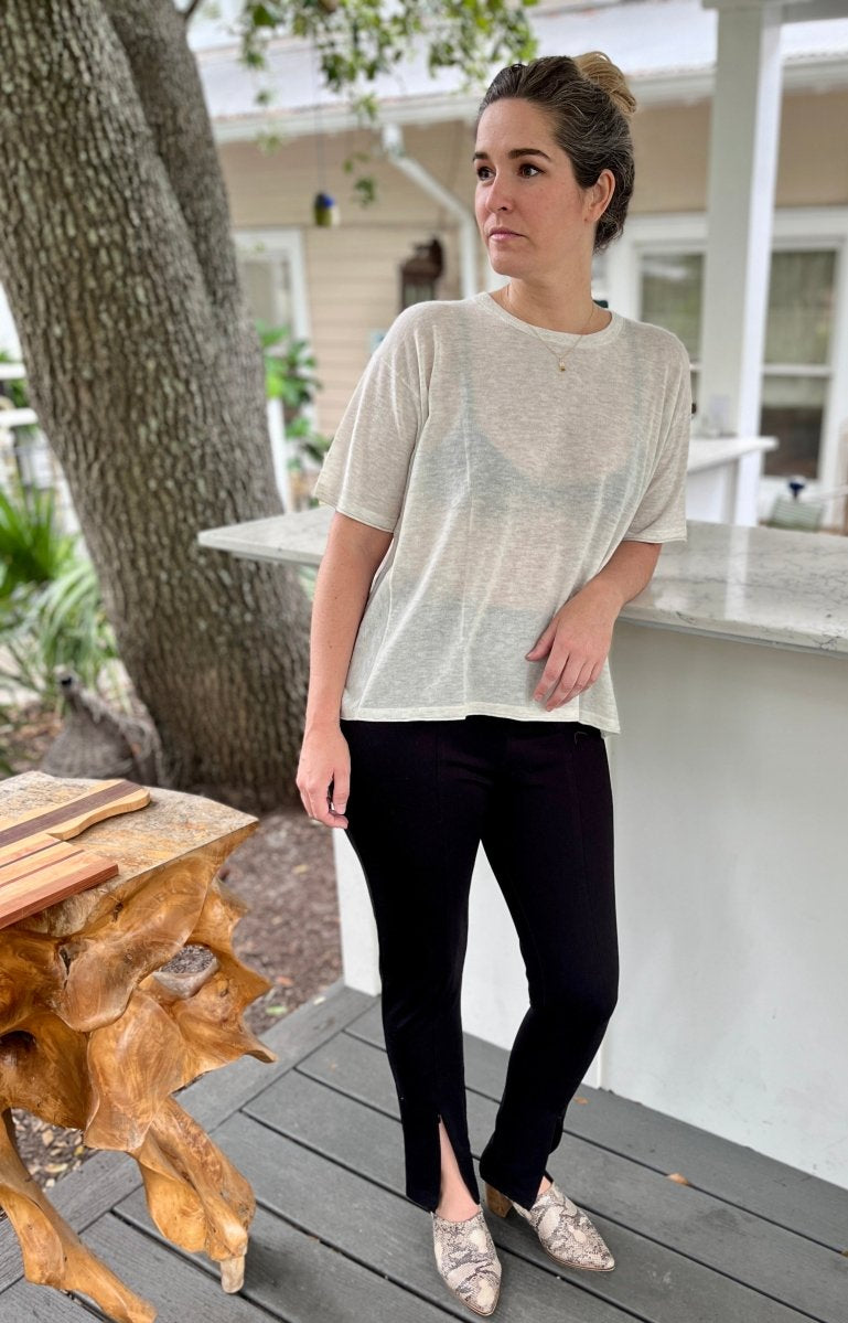 Lightweight Cashmere Tee – Short Sleeve EleganceCT PlageSWEATER