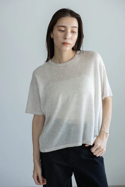 Lightweight Cashmere Tee – Short Sleeve EleganceCT PlageSWEATER