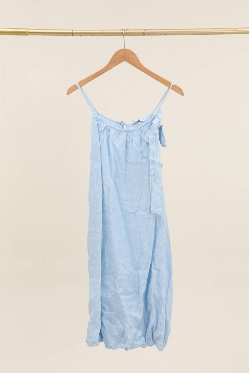 Linen strap dress: Sky bluela maison des fibres naturellesDRESS