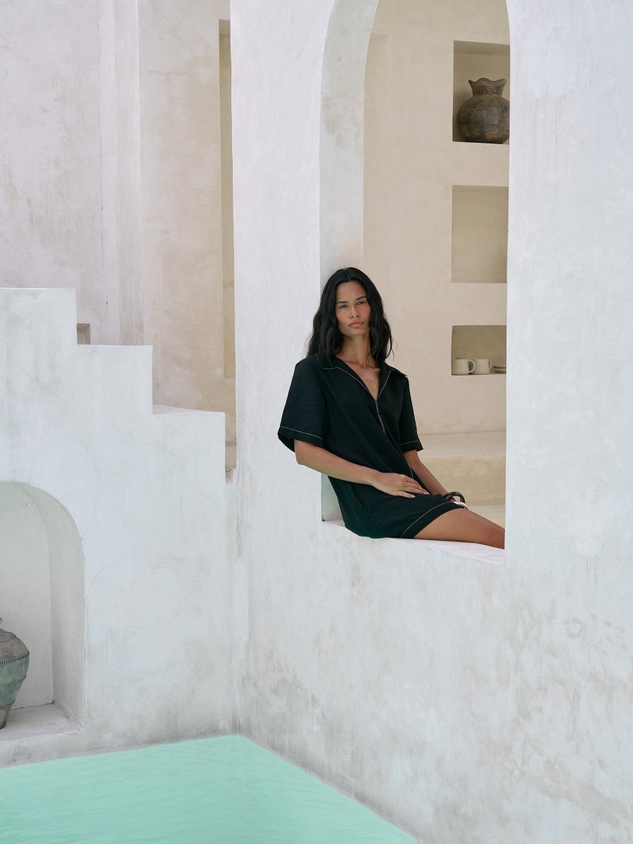 Mae Popover Mini Dress - BlackThe HandloomDress