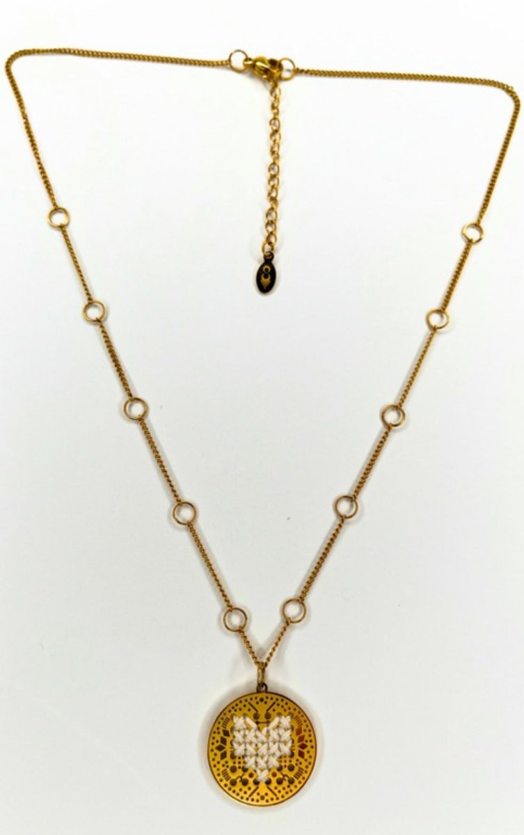 Mosaic Heart Pendant Necklace – Hand - EmbroideredL'EightNECKLACES