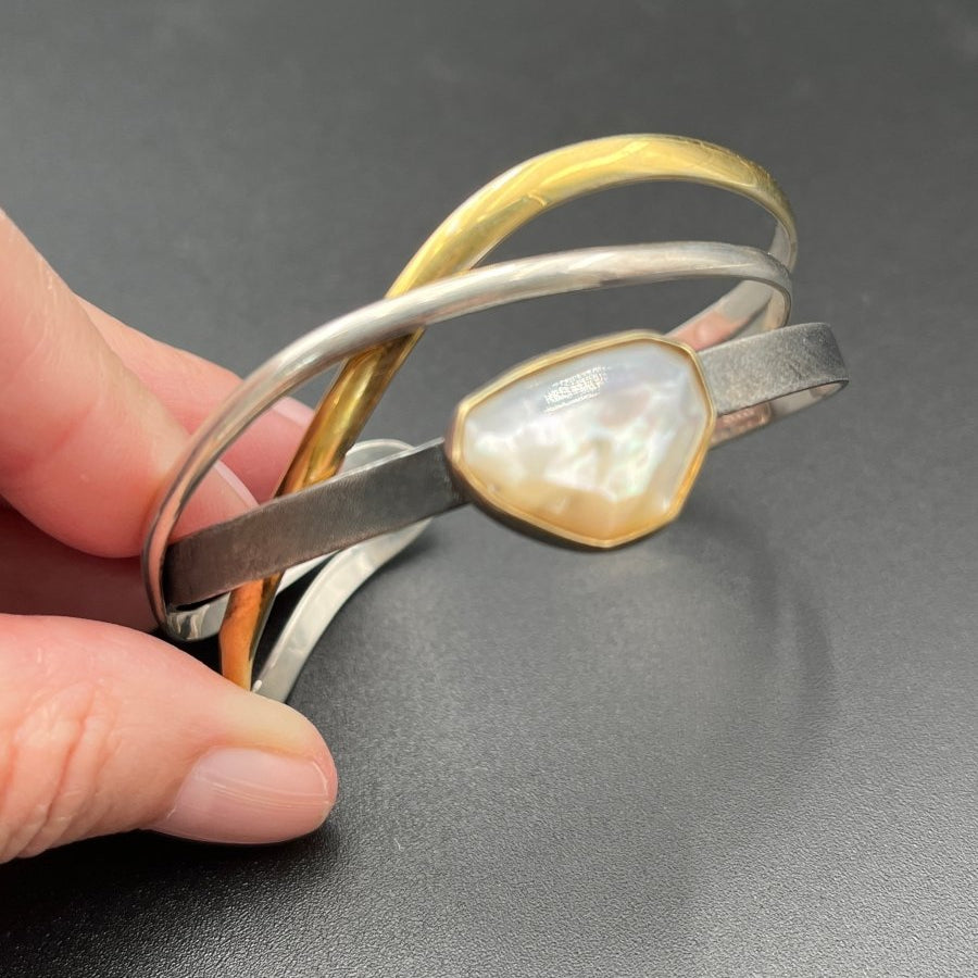 Mother of Pearl Cuff BraceletBORABRACELET