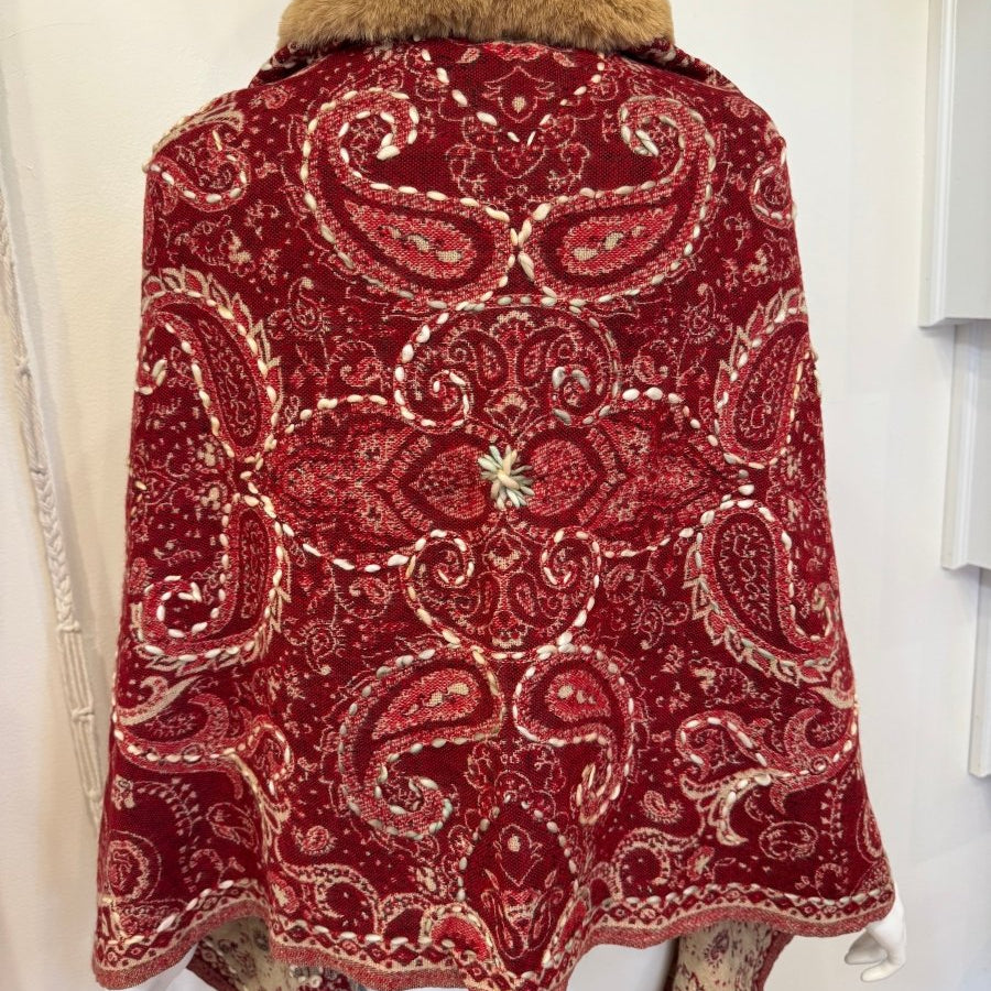 Pom Pom Poncho 11ZiabirdTOPS