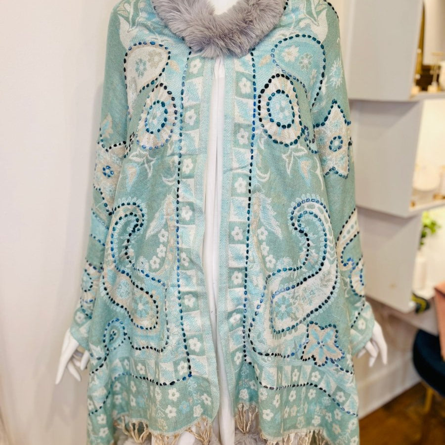 Pom Pom Poncho 1ZiabirdTOPS